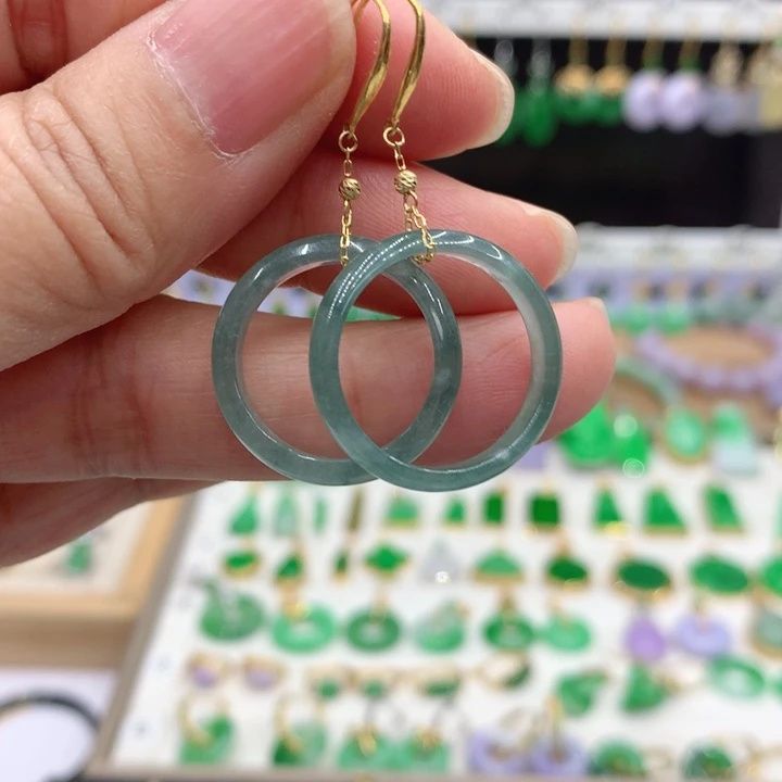 翡翠18K金镶嵌耳饰