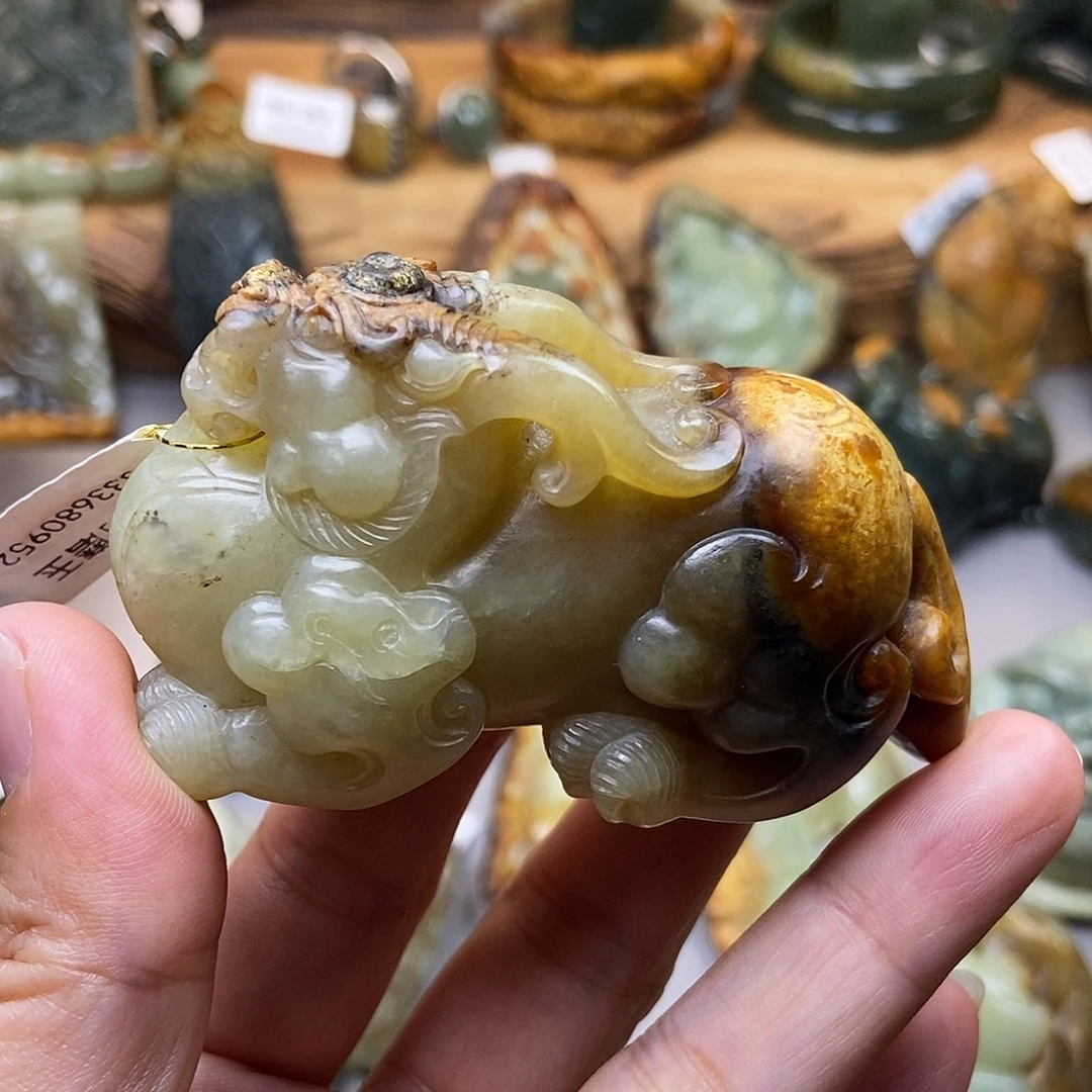 润***板未镶嵌岫岩河磨玉（透闪石质玉）珠宝奇石