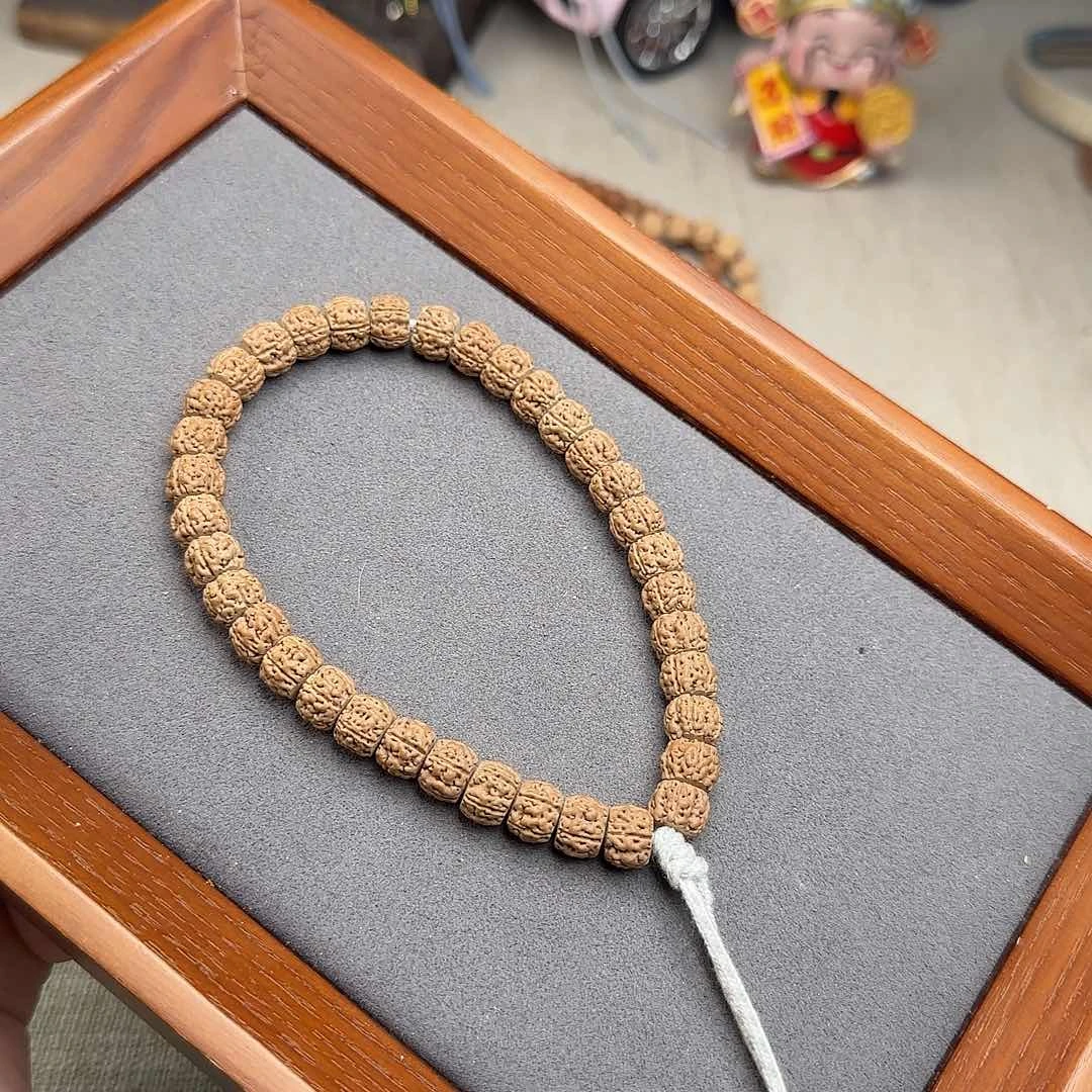 【闪购商品】金刚菩提手串9.2潜水艇