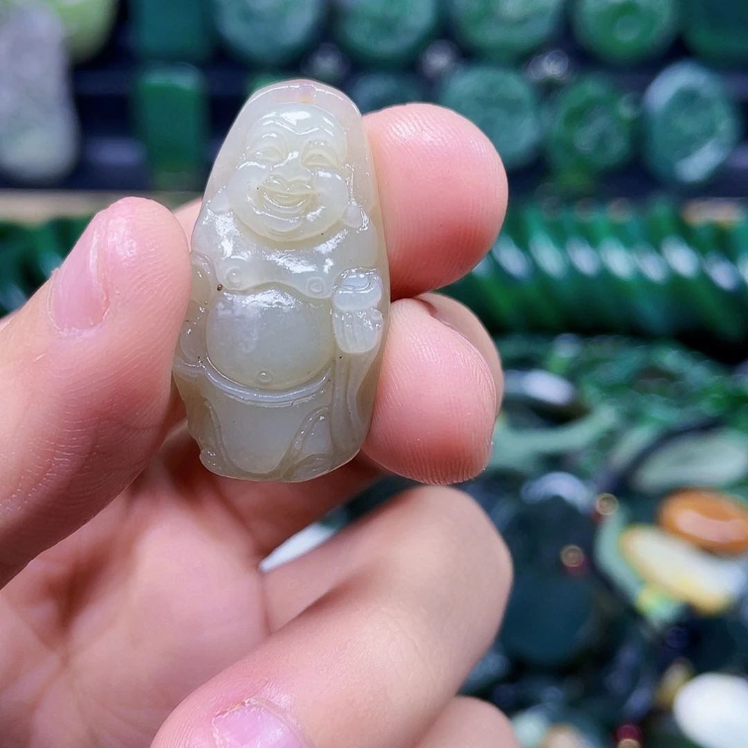 和田玉未镶嵌珠宝奇石