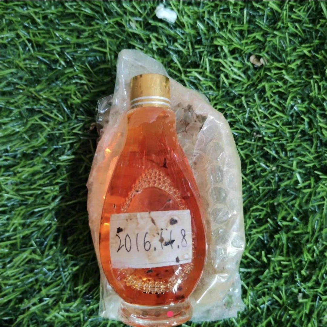 窖藏麝香酒饵料添加剂高浓缩聚鱼迅速穿透力强通用鱼种