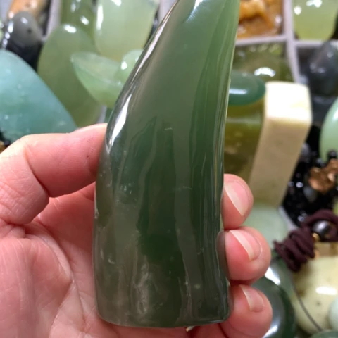 蛇纹石玉未镶嵌手把件