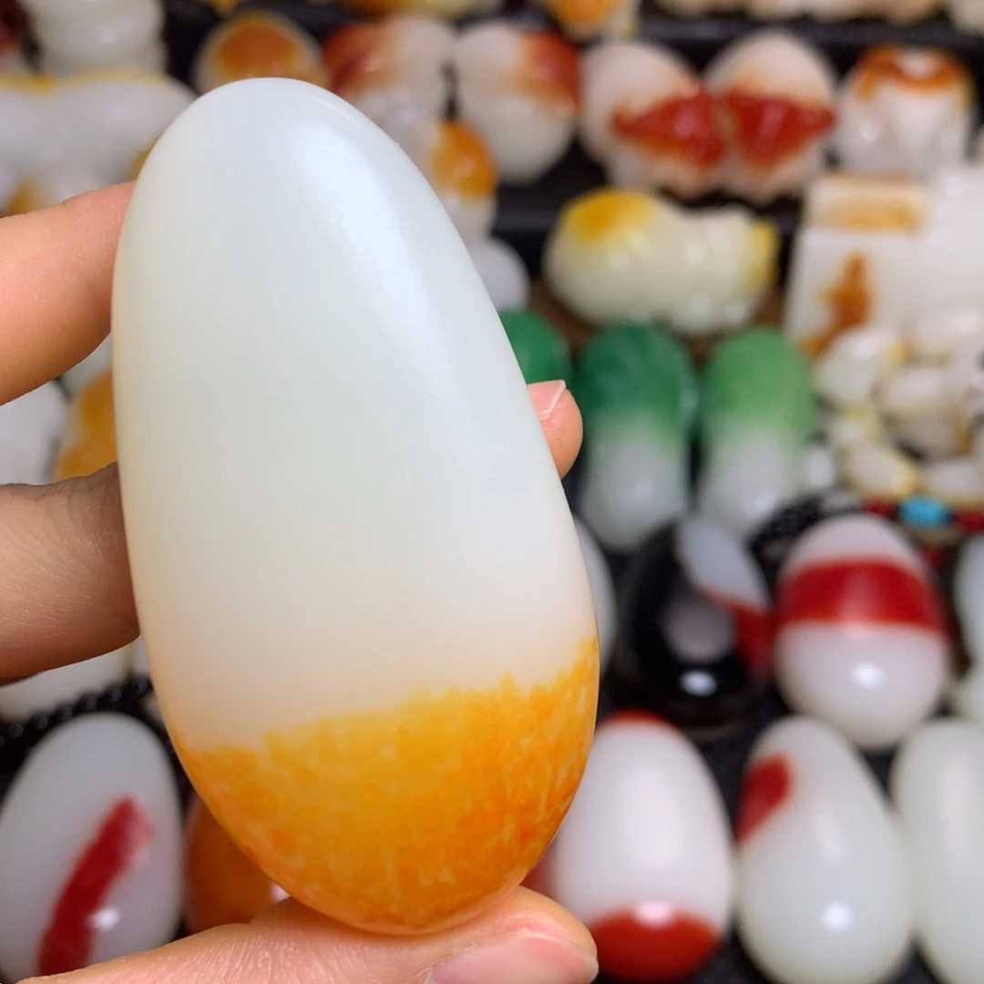 新疆戈壁石五彩石
