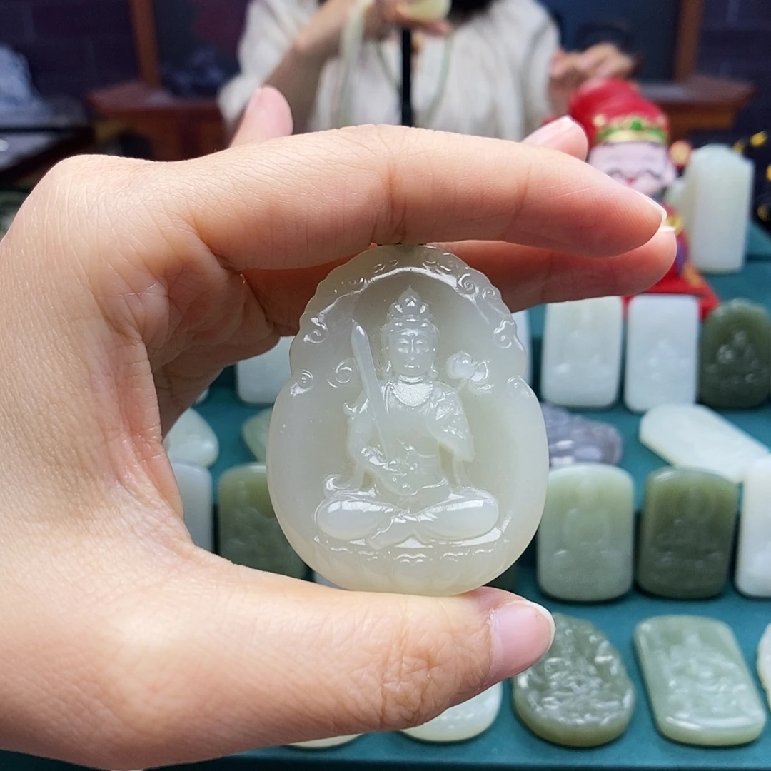 江***共颈饰未镶嵌和田玉