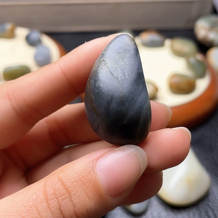 和田玉颈饰未镶嵌40