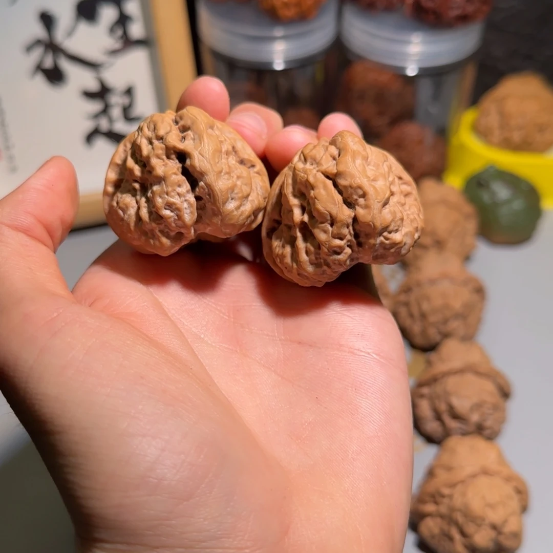 文玩核桃吊坠聚***社怀柔蛤蟆头40