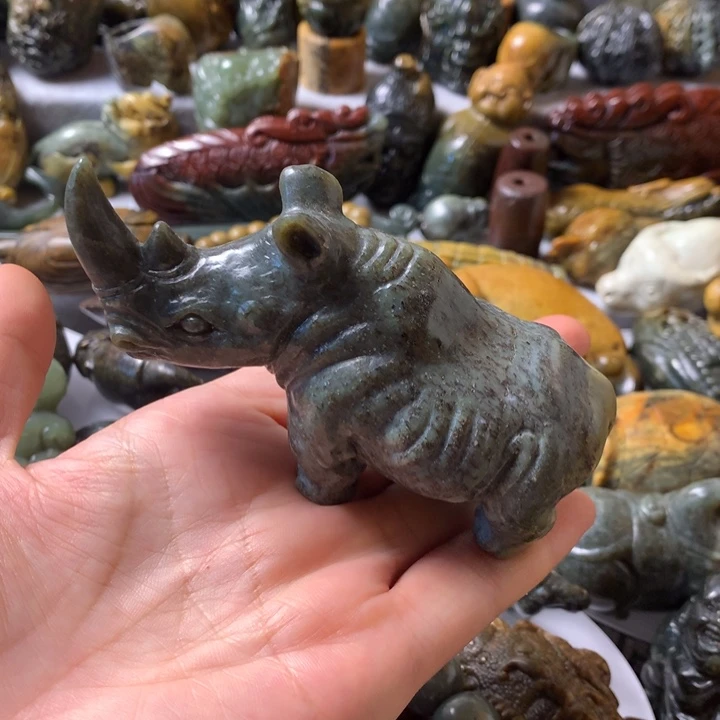 未镶嵌岫岩河磨玉（透闪石质玉）笔搁