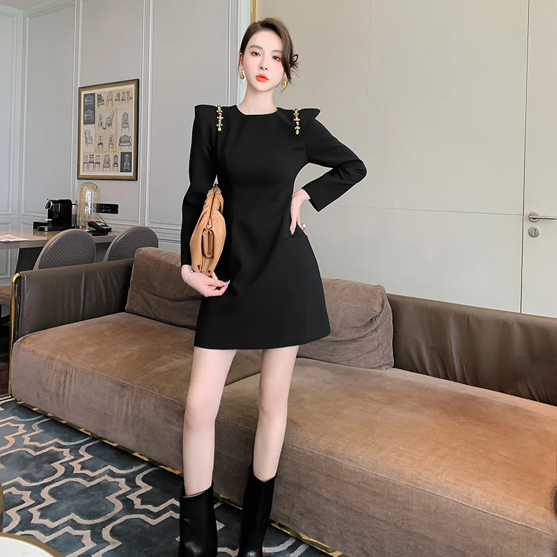 新款赫本风小黑裙收腰显瘦气质法式黑色连衣裙女5259