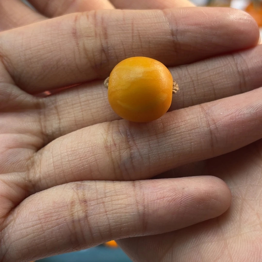 琥珀颈饰未镶嵌s***i琥珀蜜蜡