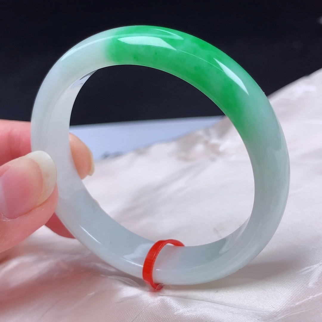 翡翠未镶嵌手镯50圈p0501