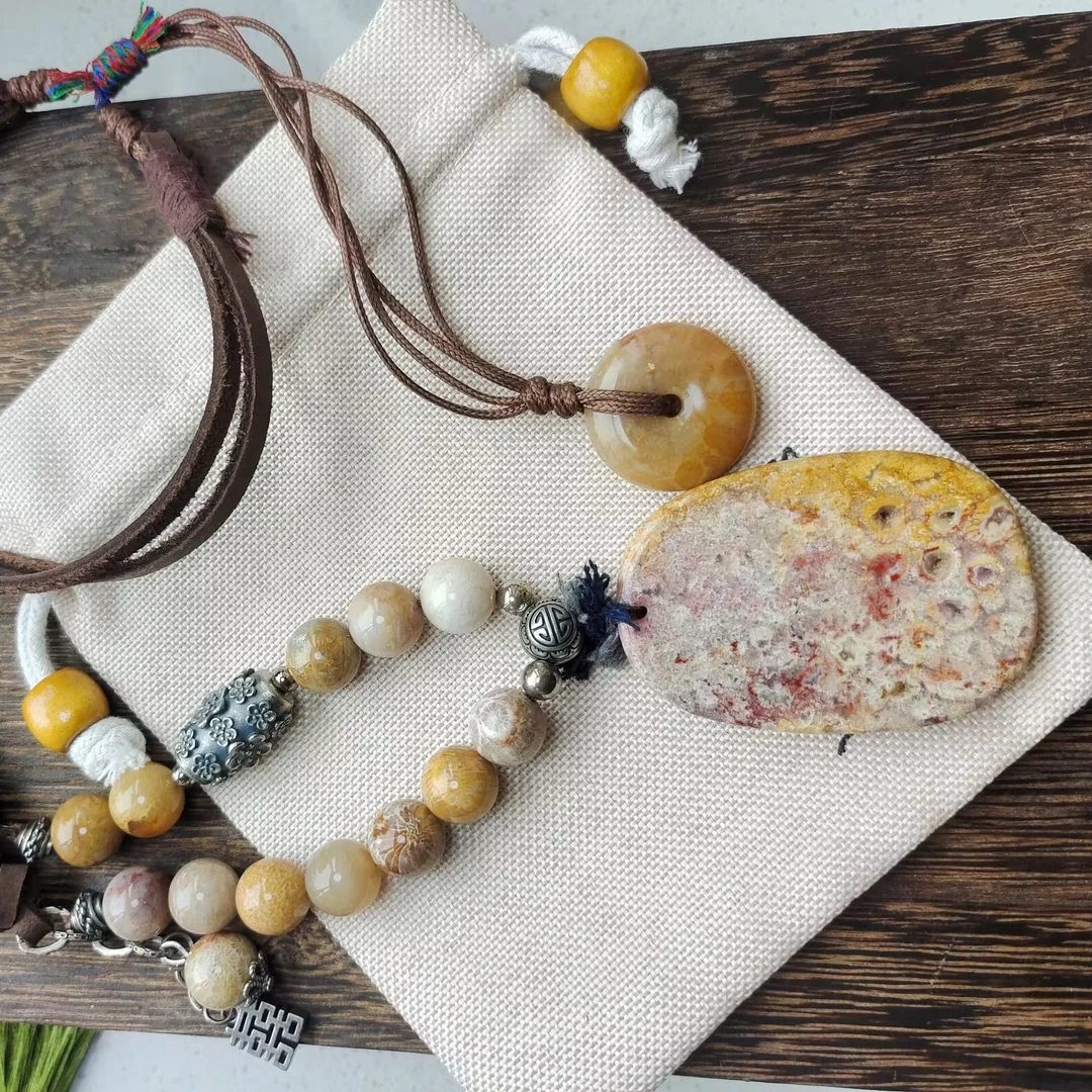 珊瑚玉无事牌老银毛衣链