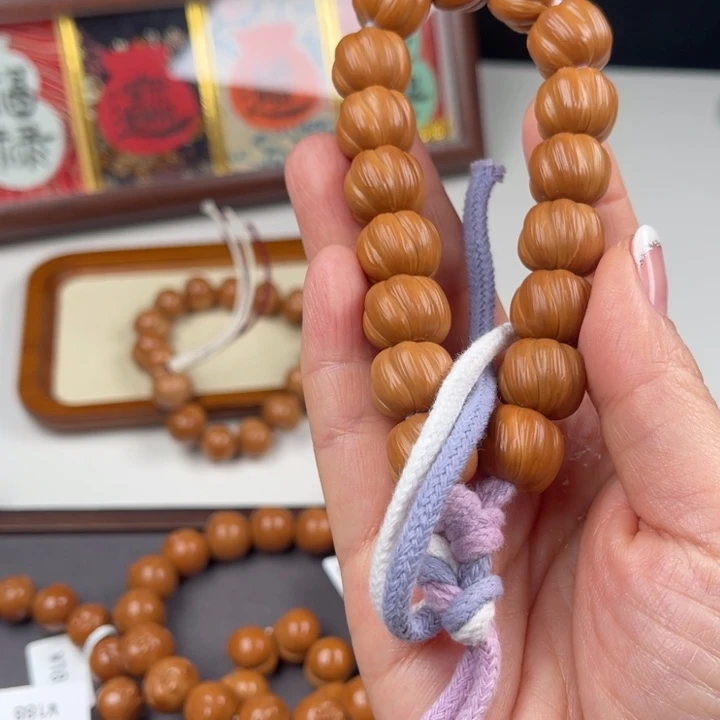 娴***喵手串猴头核桃卷卷