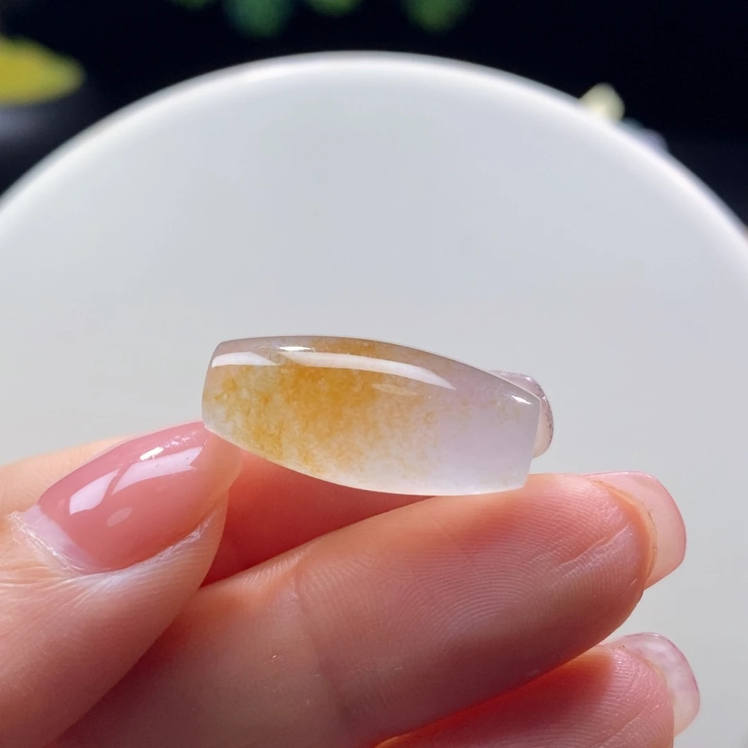 翡翠未镶嵌颈饰高冰黄橄榄珠