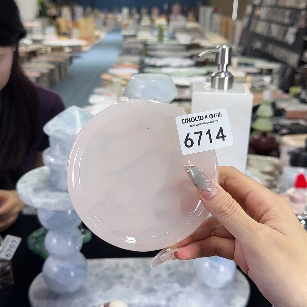 6714 粉玉小圆 福利
