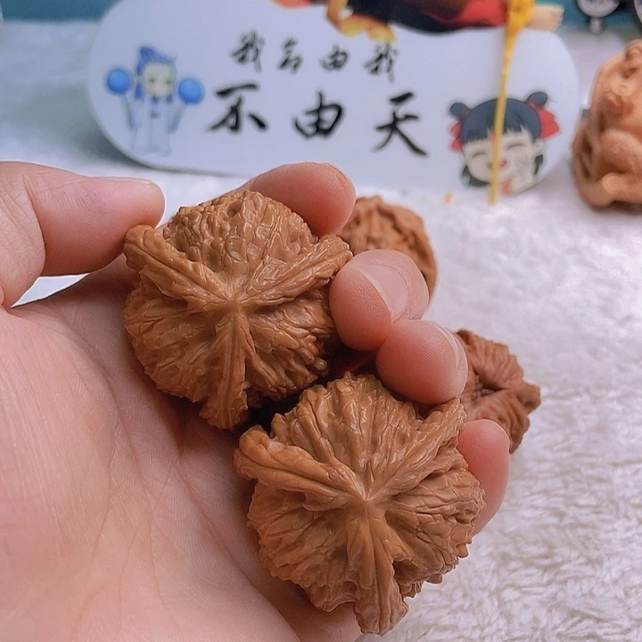 吊坠文玩核桃ღ****三棱