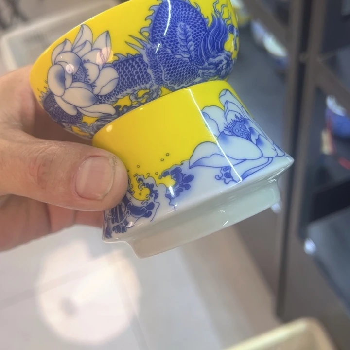 瓷片白青花穿花龙茶漏全品