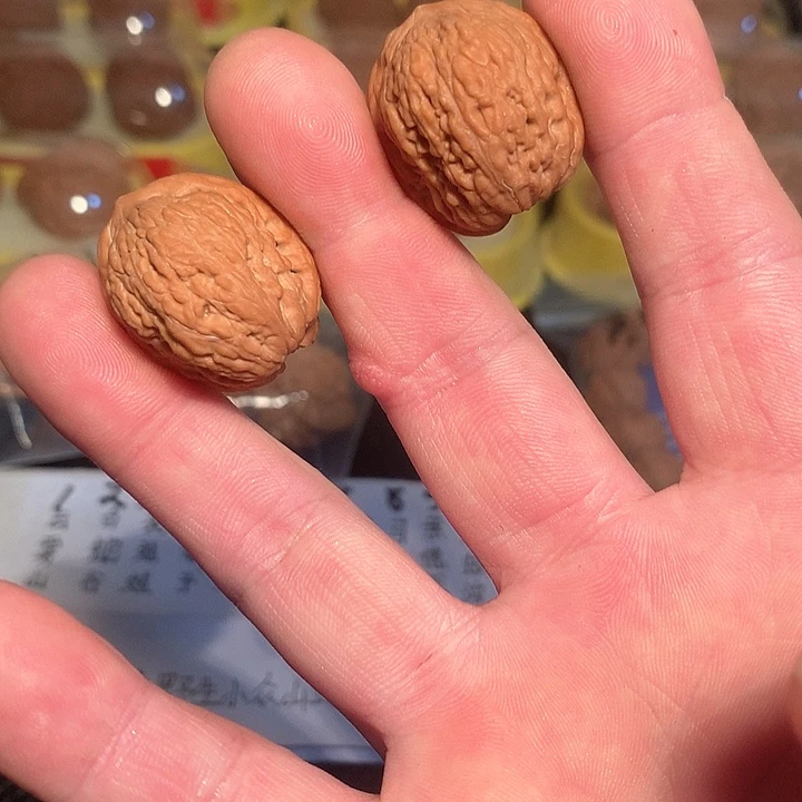 文玩核桃吊坠24红玛瑙