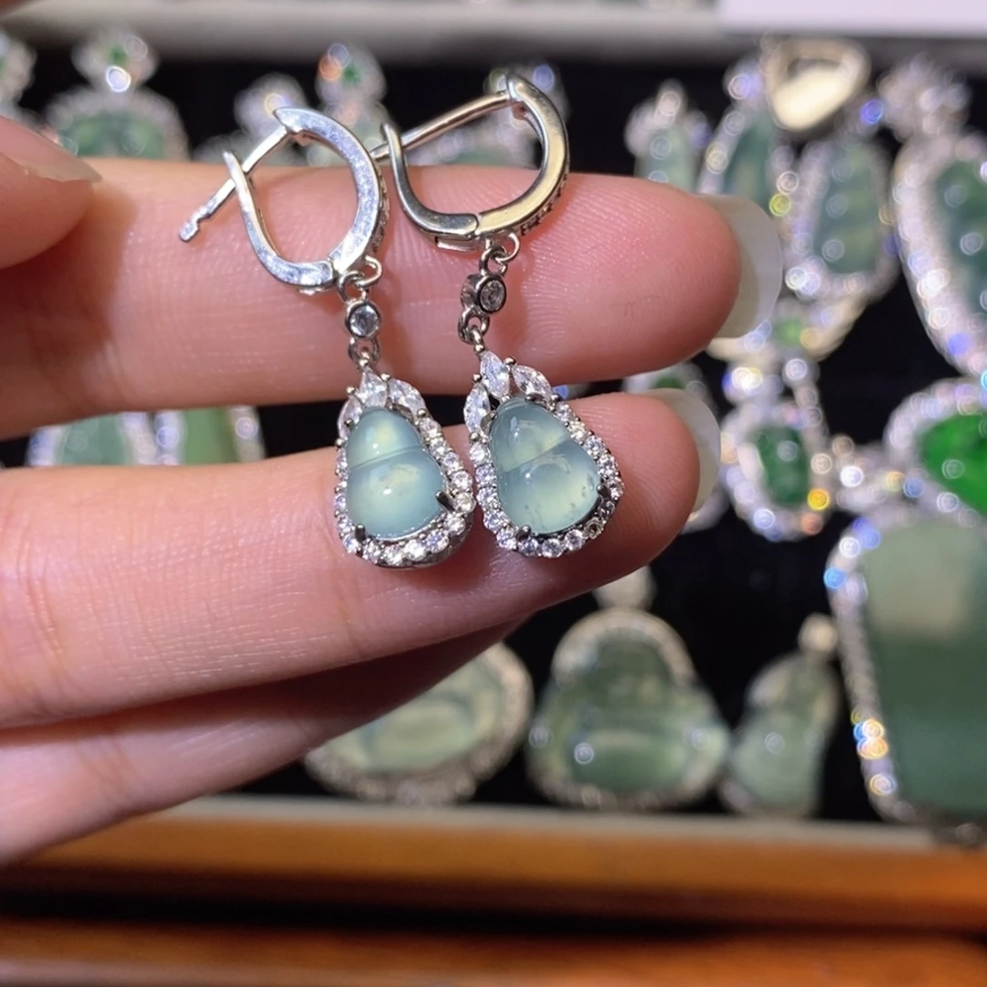 翡翠未镶嵌颈饰天然