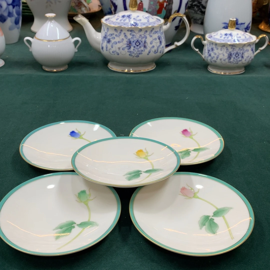 摆件全是大漂亮瓷器啊美美哒