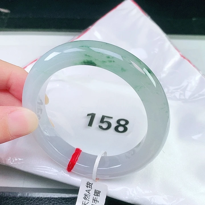 翡翠未镶嵌手镯158