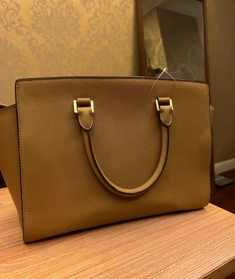 95新 迈克高仕手提包 21077