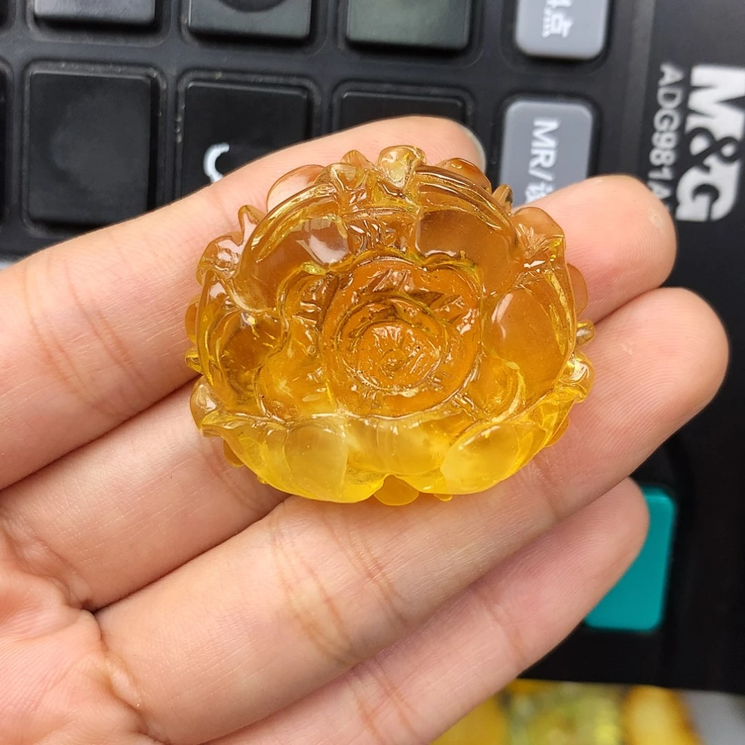 琥珀未镶嵌珠宝奇石