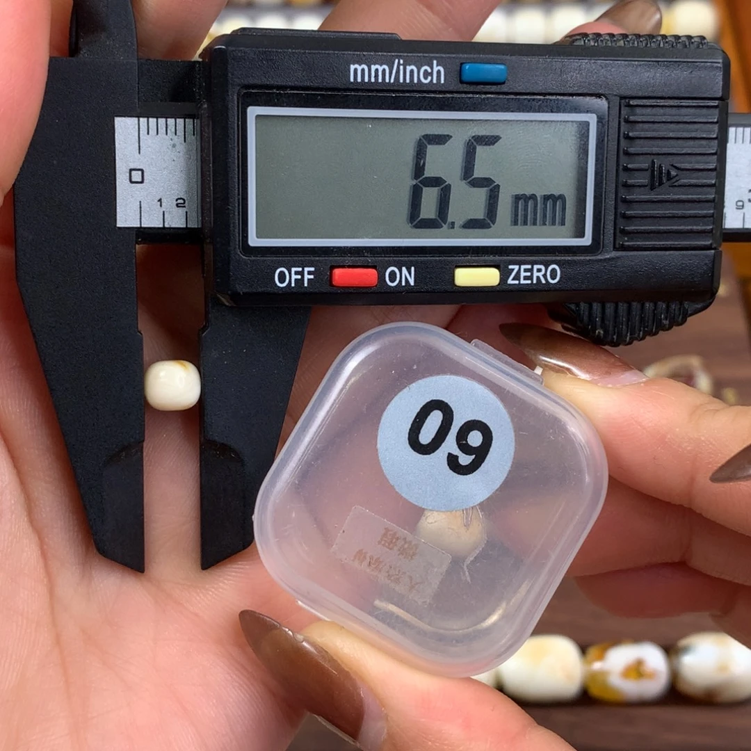 琥珀未镶嵌裸石琥珀蜜蜡微瑕
