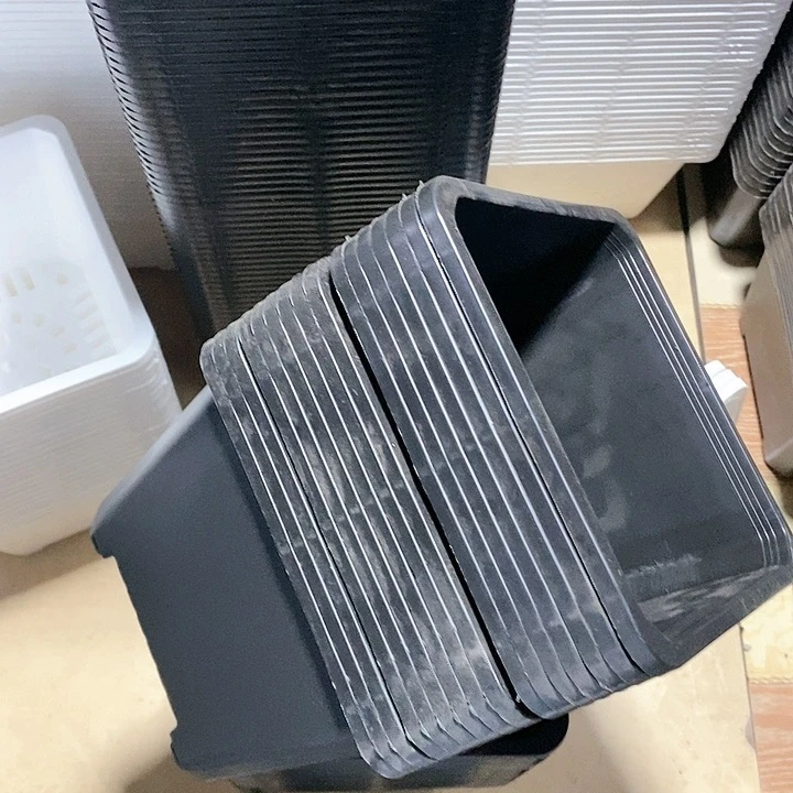 红陶酒***人15公分黑方盆10个