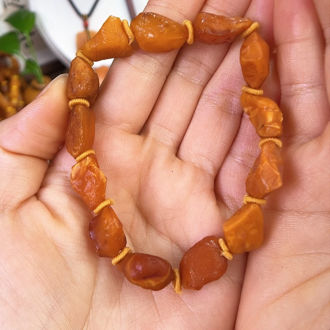 琥珀珠宝奇石未镶嵌，