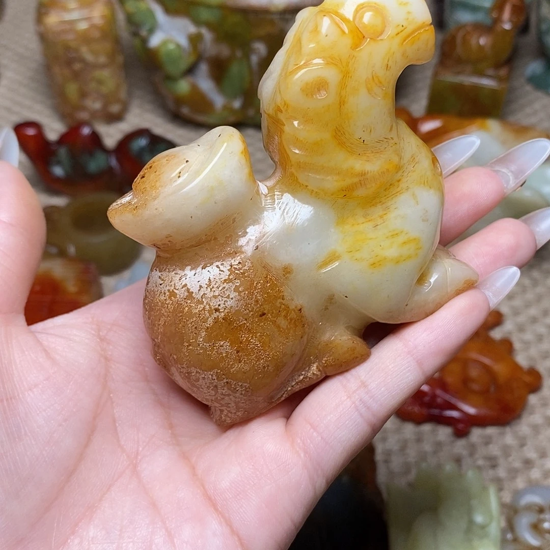 未镶嵌蛇纹石玉颈饰
