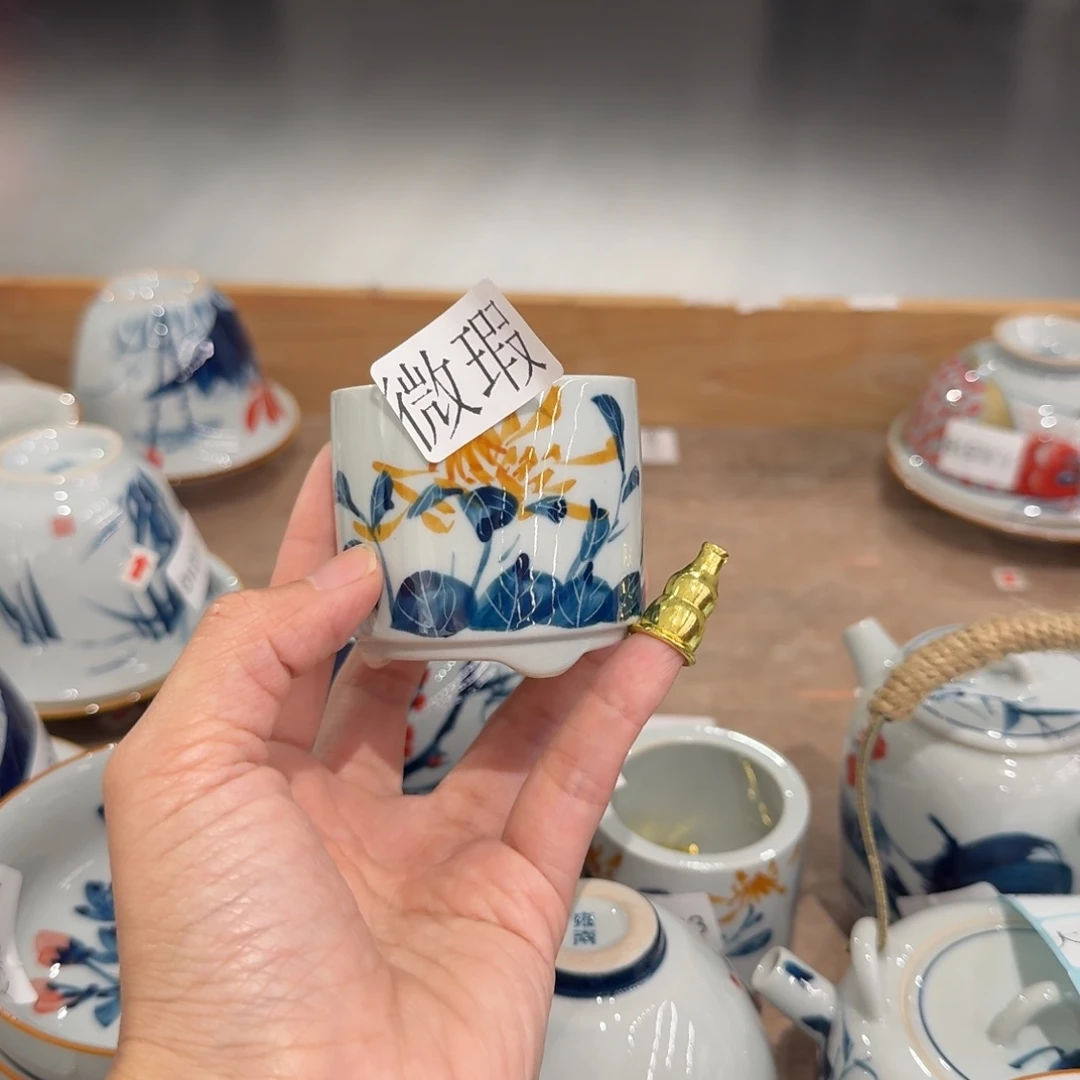 釉下手绘茶具微瑕