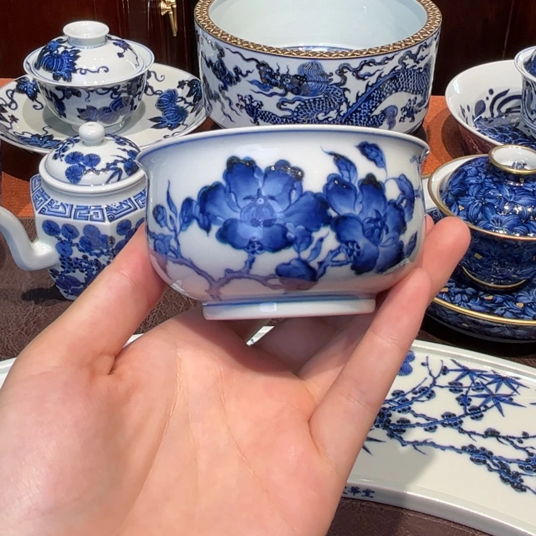 青花雯华堂手绘杯杯