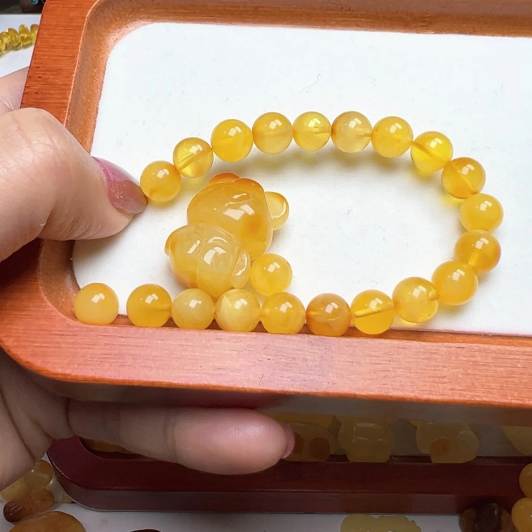 琥珀吊坠(不含链)未镶嵌樱***?