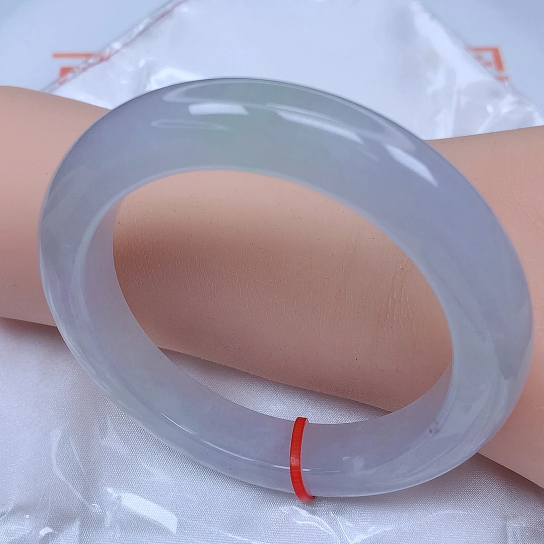 【闪购商品】未镶嵌手镯翡翠，57