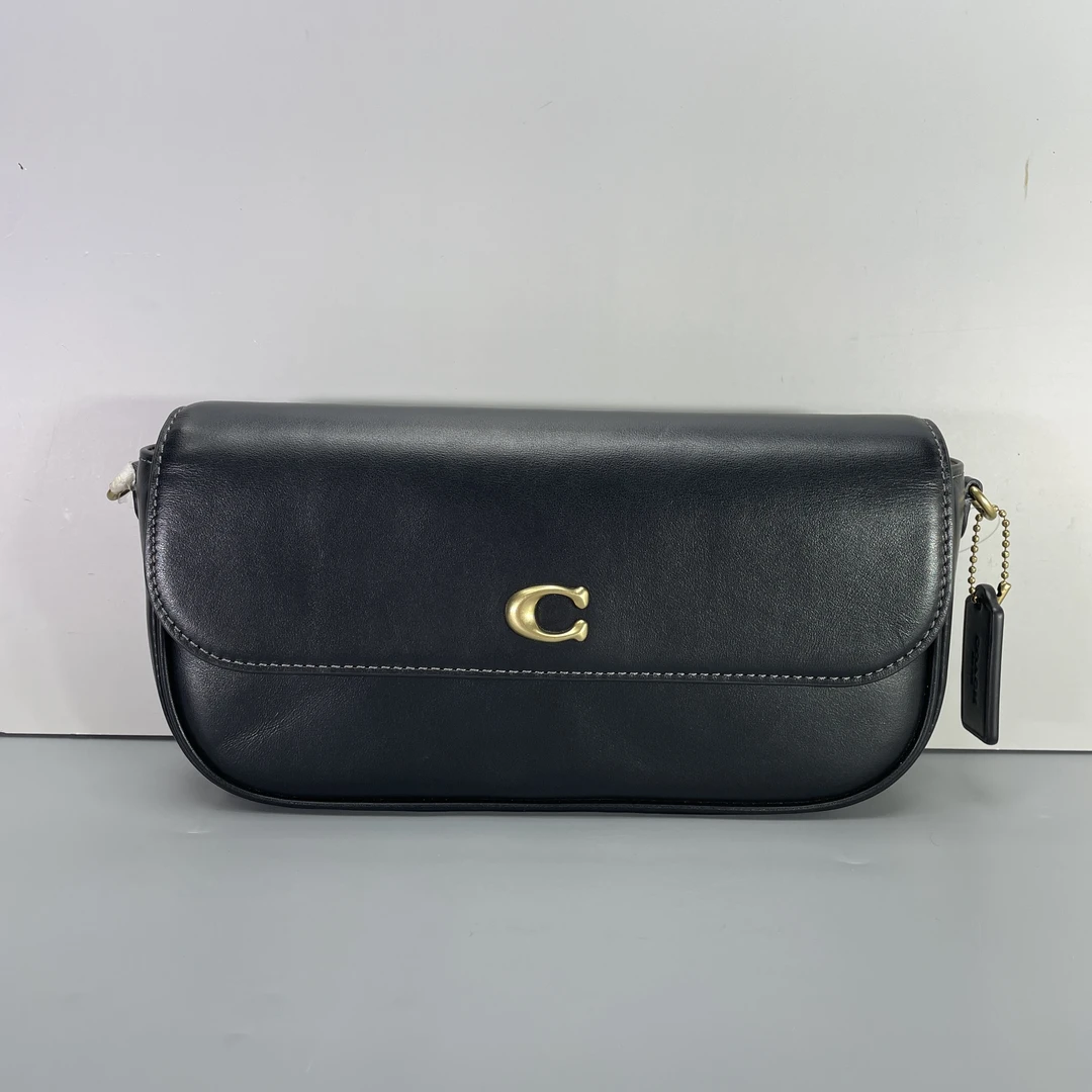 99新 COACH/蔻驰 微瑕/小林/brook24黑色法棍包24*13*5cmB060905