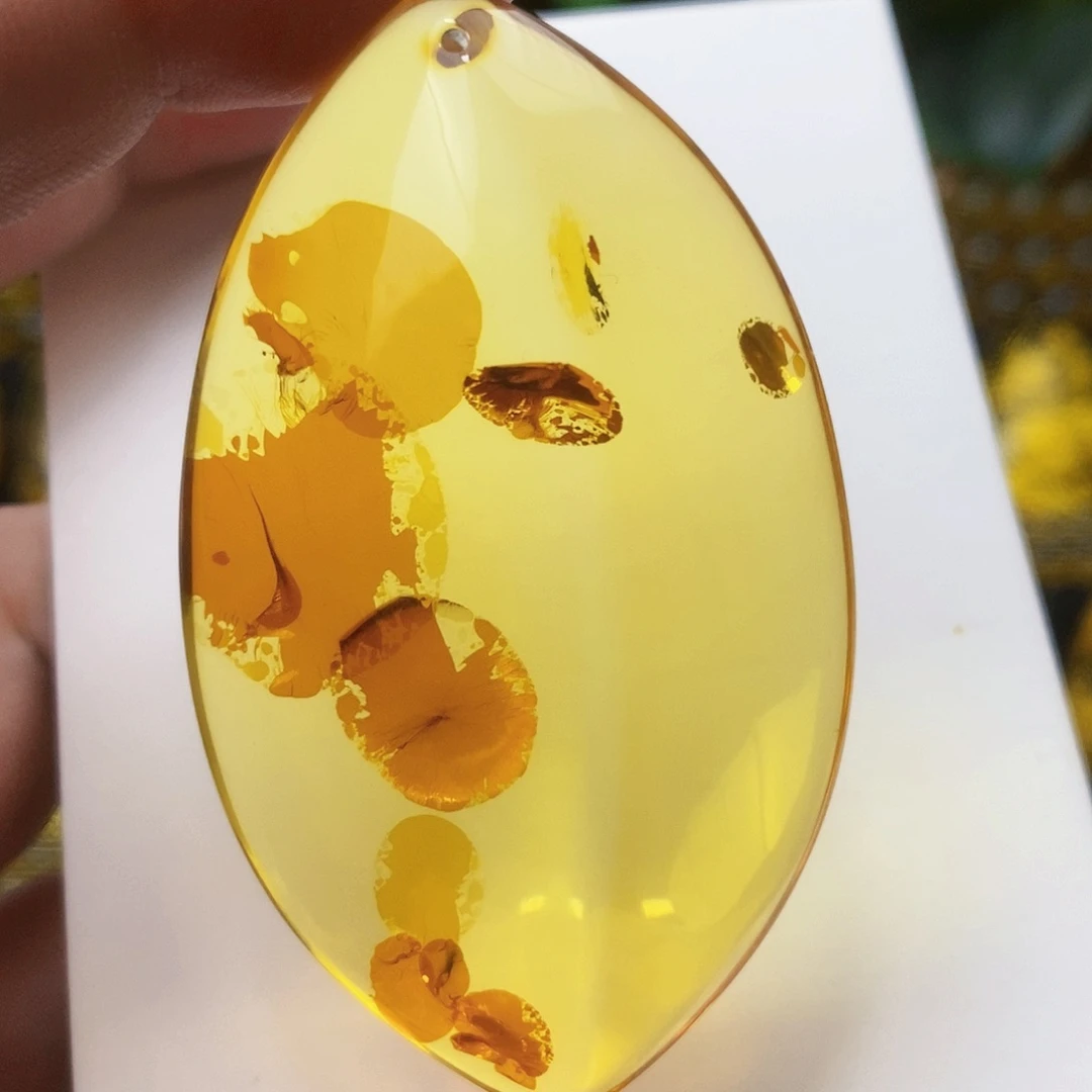 【闪购商品】琥珀（花珀）吊坠(不含链)未镶嵌
