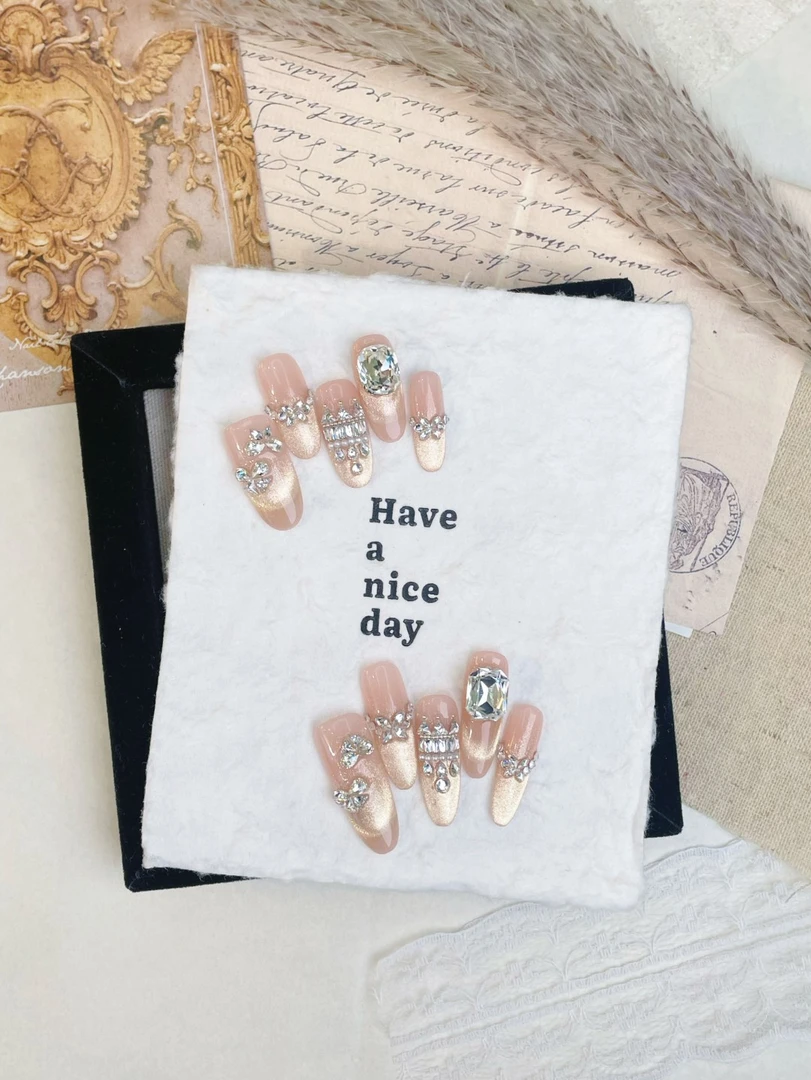 为爱加冕-钢蛋纯手工美甲-送工具包-掉钻包补