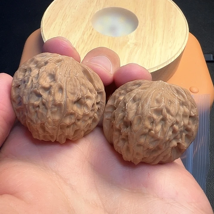 核桃磨盘狮子头核桃