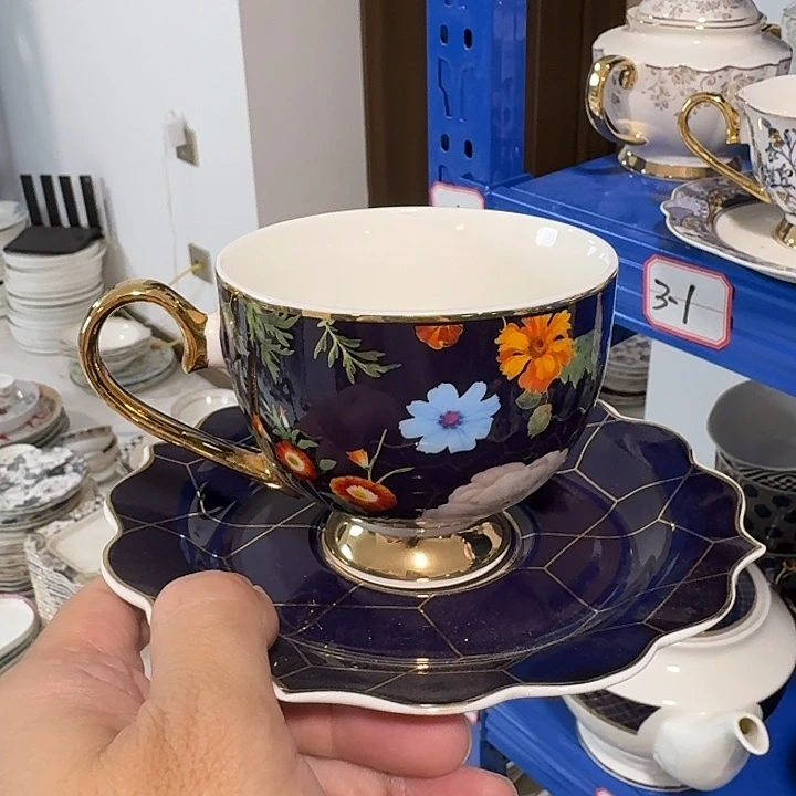 瓷咖啡杯一套均价17.5米