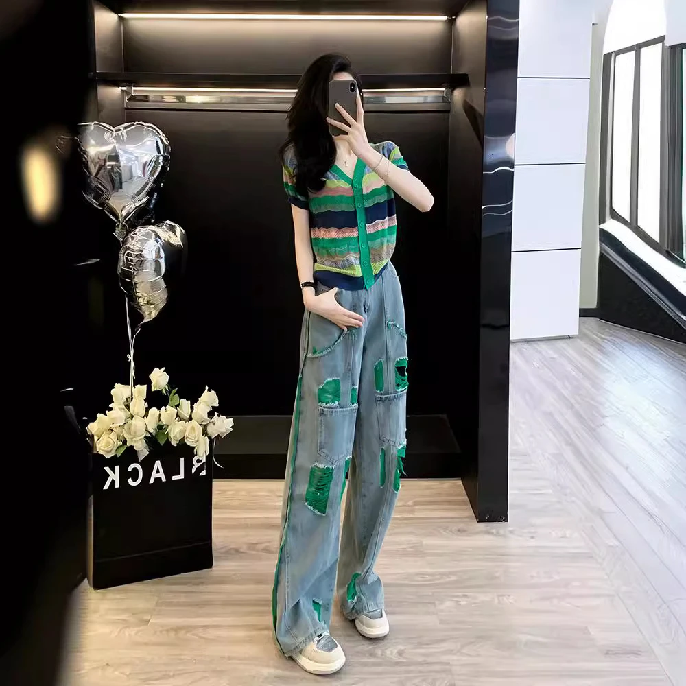 时尚新款夏季网红爆款减龄绿色条纹针织衫T恤高腰牛仔裤两件套女
