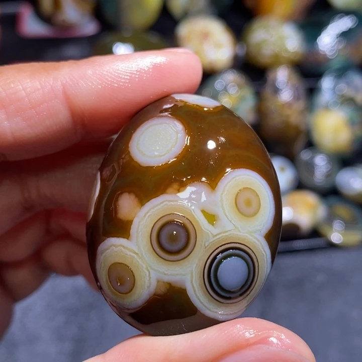 未镶嵌玛瑙/玉髓珠宝奇石