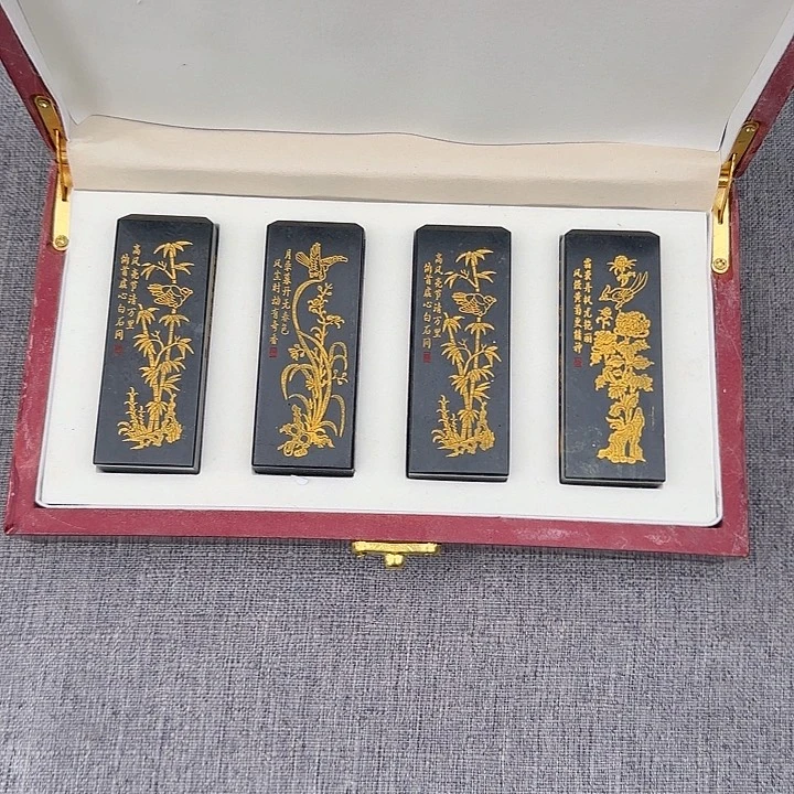未镶嵌和田玉摆件