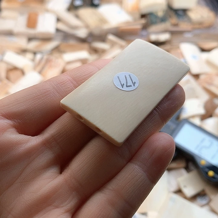 泥塑不打孔联系客服