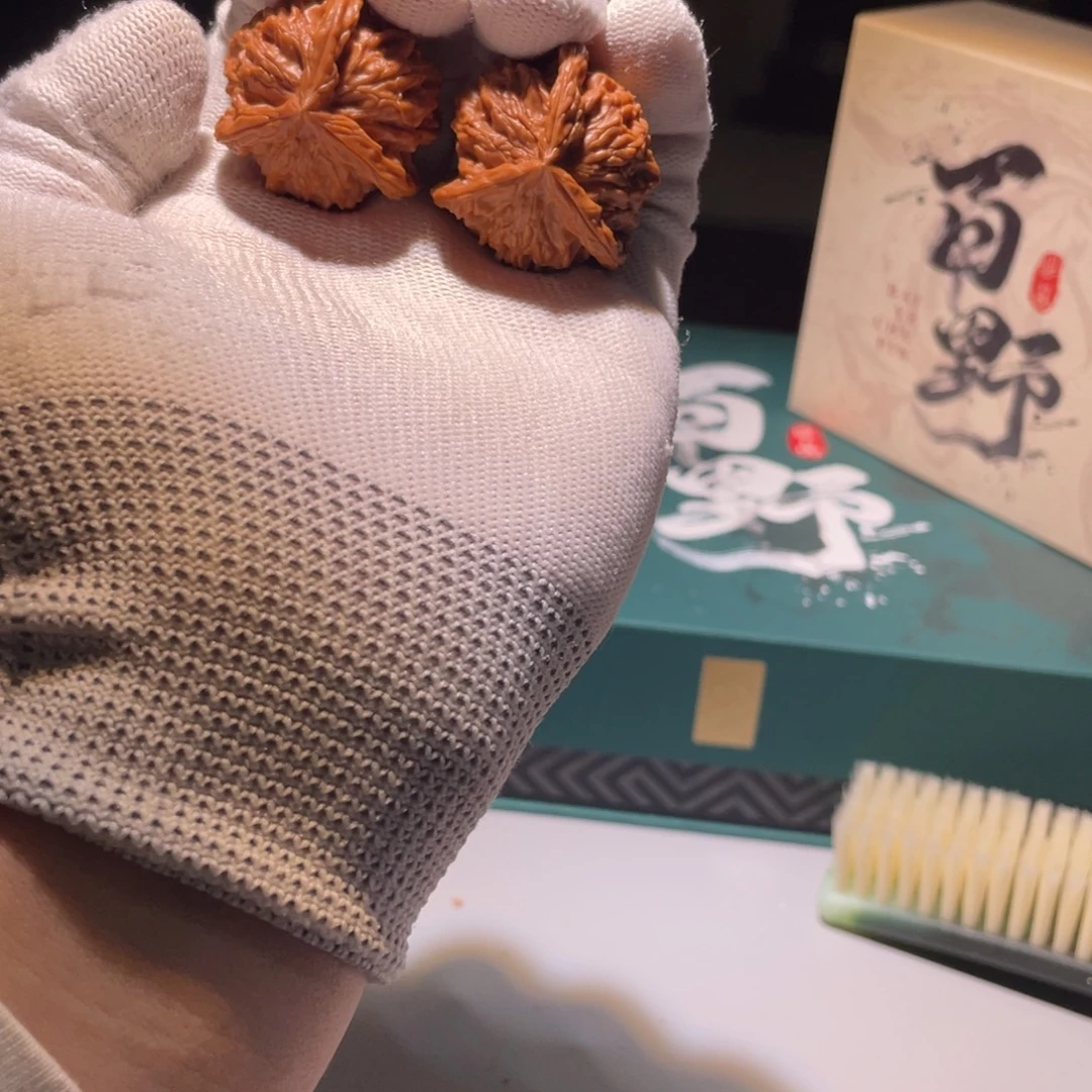 吊坠文玩核桃三棱奔驰3637