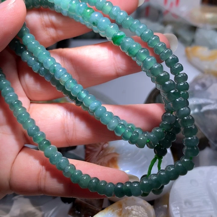 翡翠未镶嵌颈饰保真天然A货翡翠