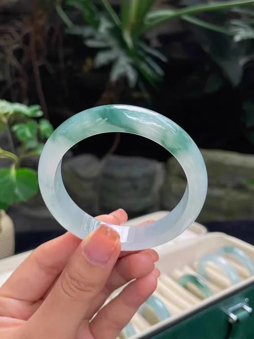 翡翠手镯圈口方法
