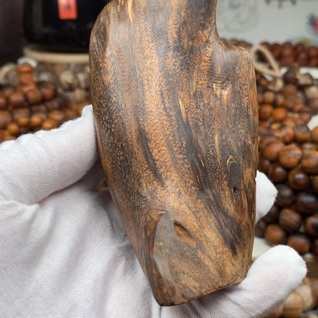 贡木龙鳞手把件摆件