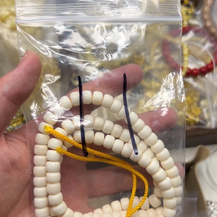 固***馆柏香籽/百香籽吊坠11