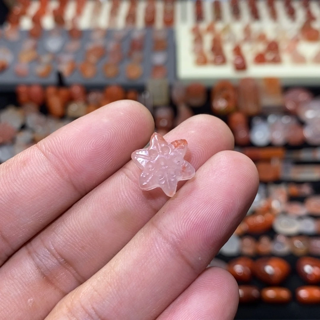 南红玛瑙冰飘未镶嵌海星1