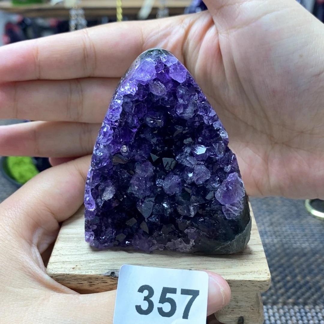 未镶嵌大型摆件（非配饰）水晶